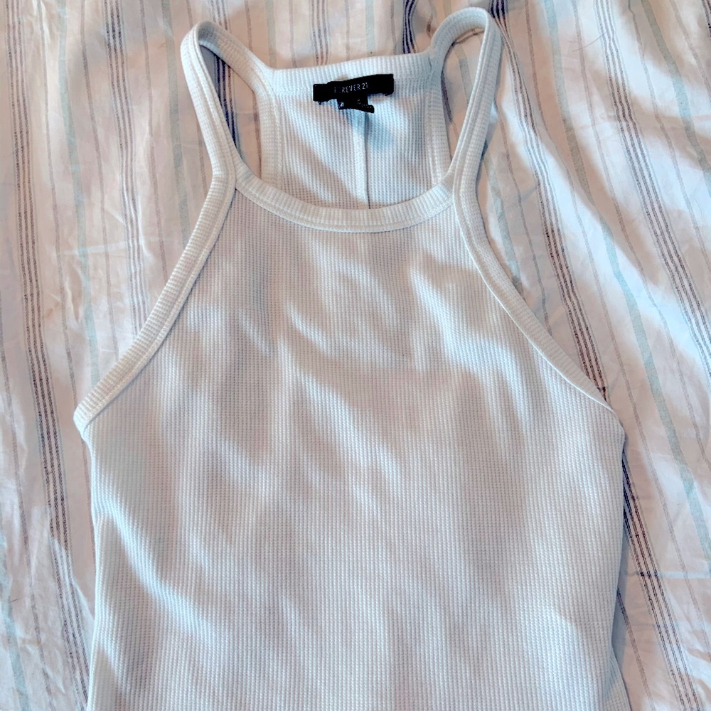White crop tank forever 21